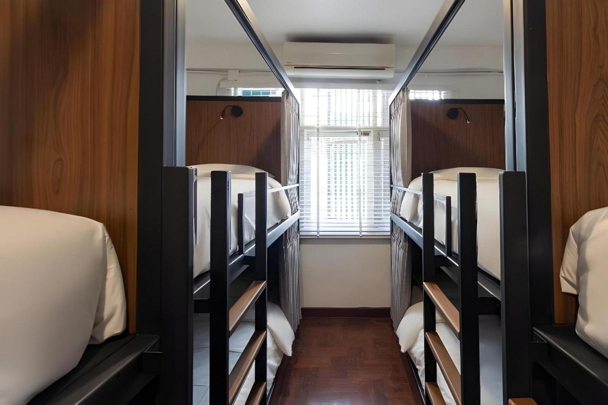 Hotel Vaccinated Staff - Oyo 994 Kudi 2*