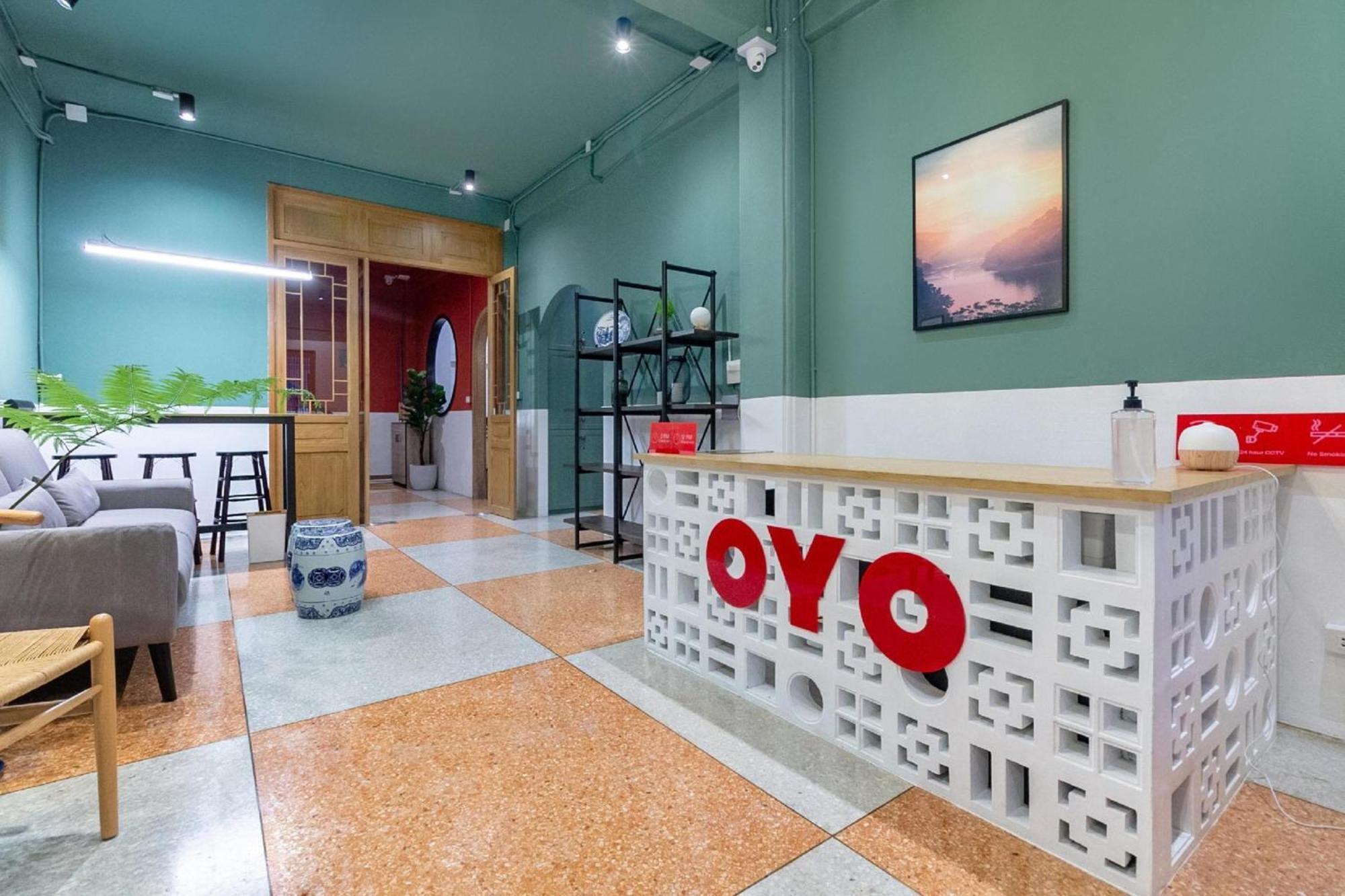 Vaccinated Staff - Oyo 994 Kudi Hotel 2*