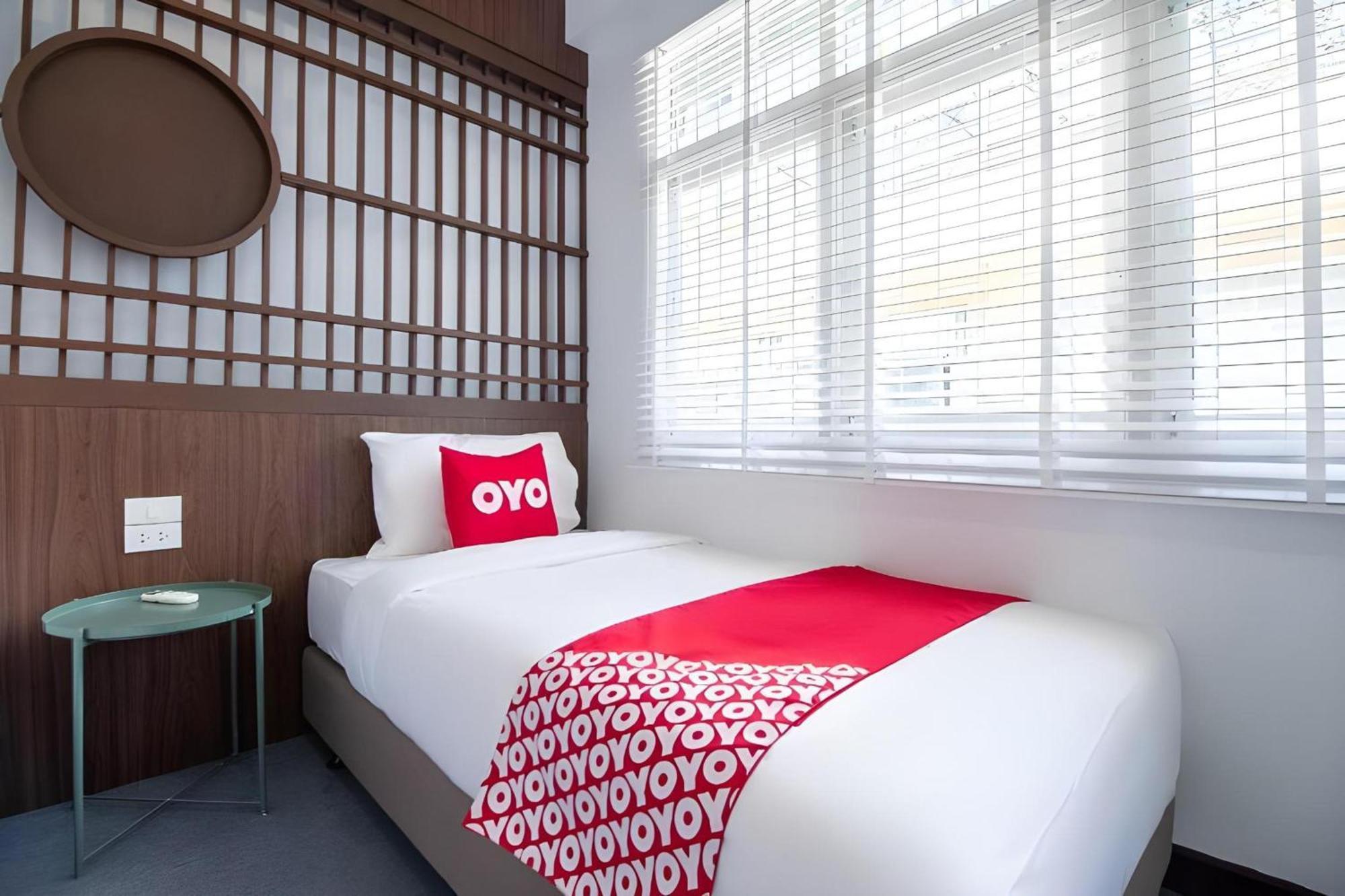 Hotel Vaccinated Staff - Oyo 994 Kudi 2*